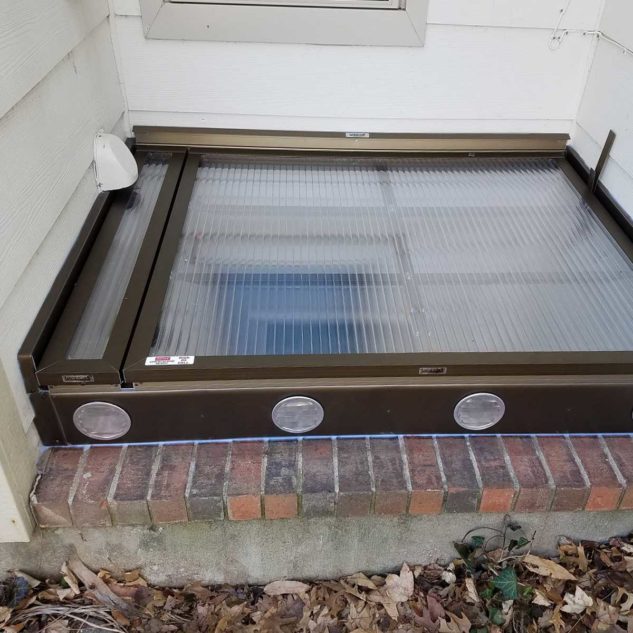 Lustercraft Egress Window Well Cover