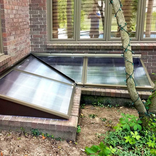 Lustercraft Egress Window Well Cover