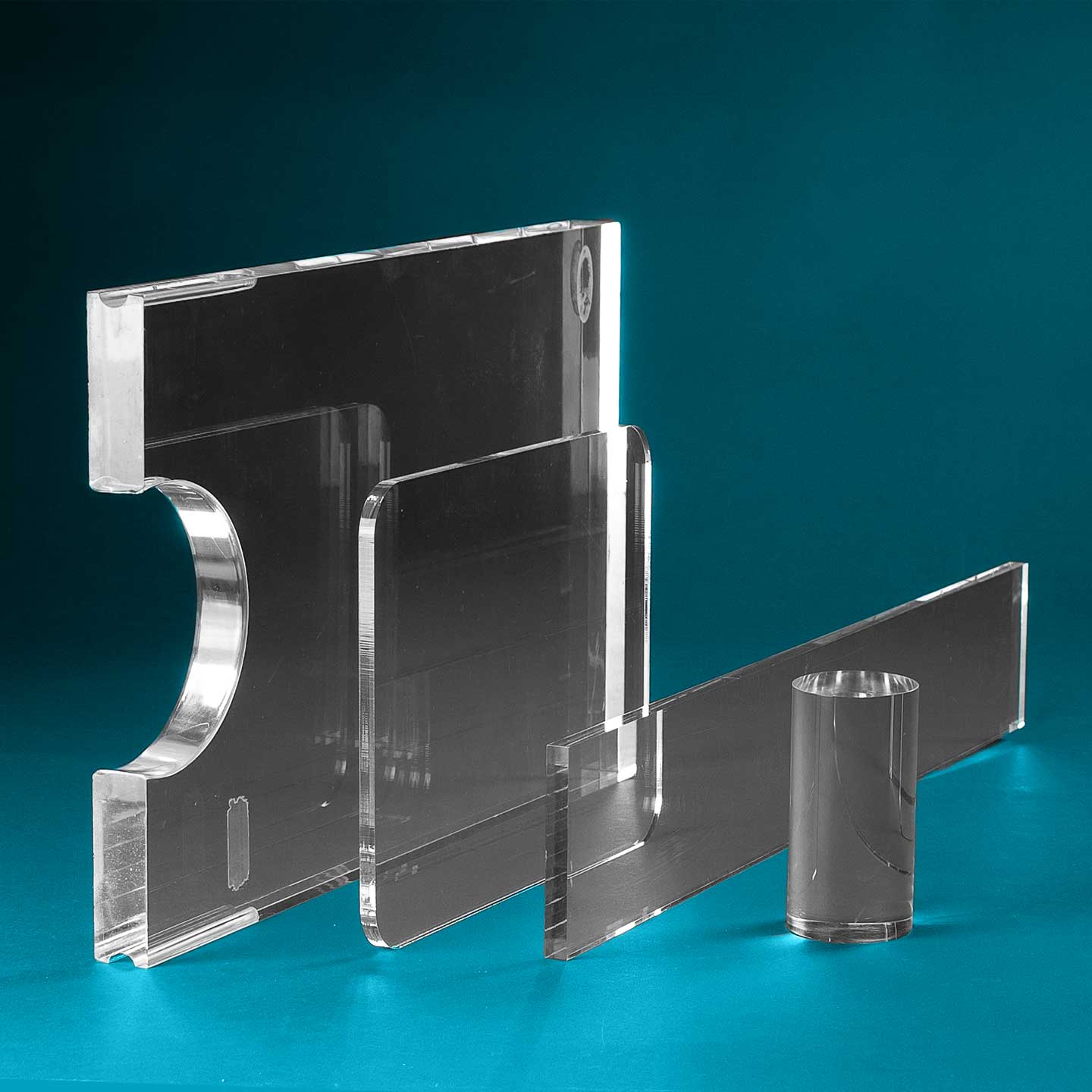 Fabrication services: custom plastic profiles and extrusions